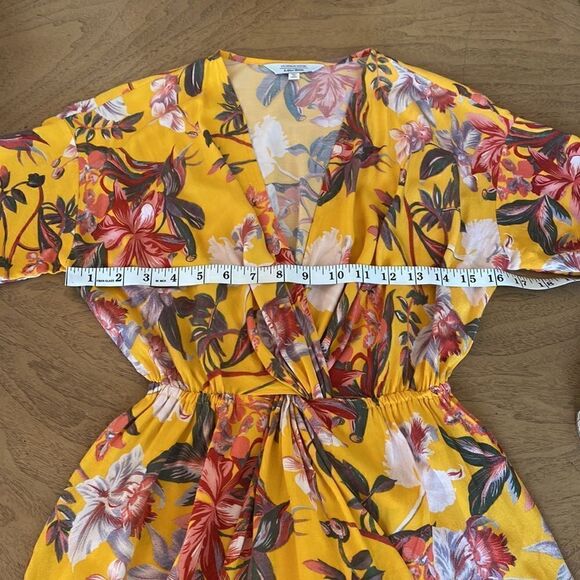 & Other Stories Golden Yellow Floral Faux Wrap Mini Dress Size 4 - Picture 10 of 14